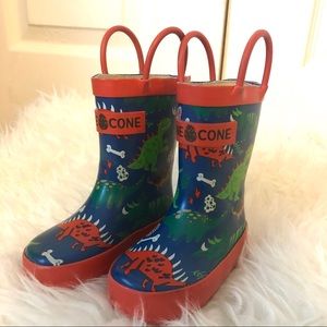 * SOLD* Lone Cone Dino Rain Boots